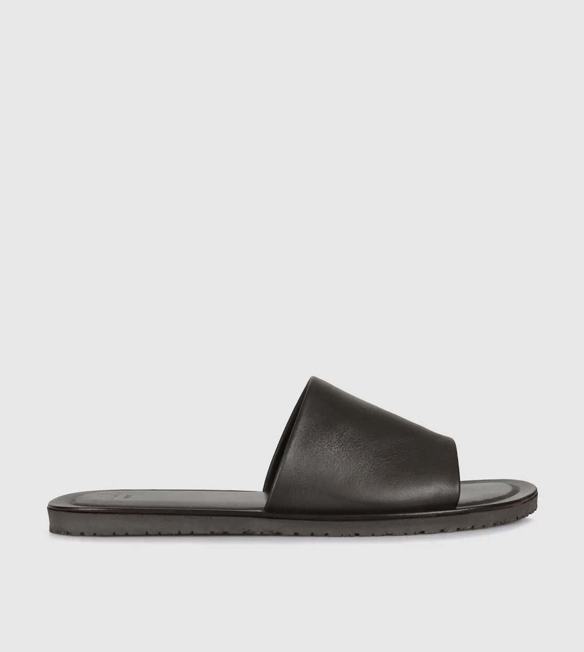 Lendall Slides by Brando