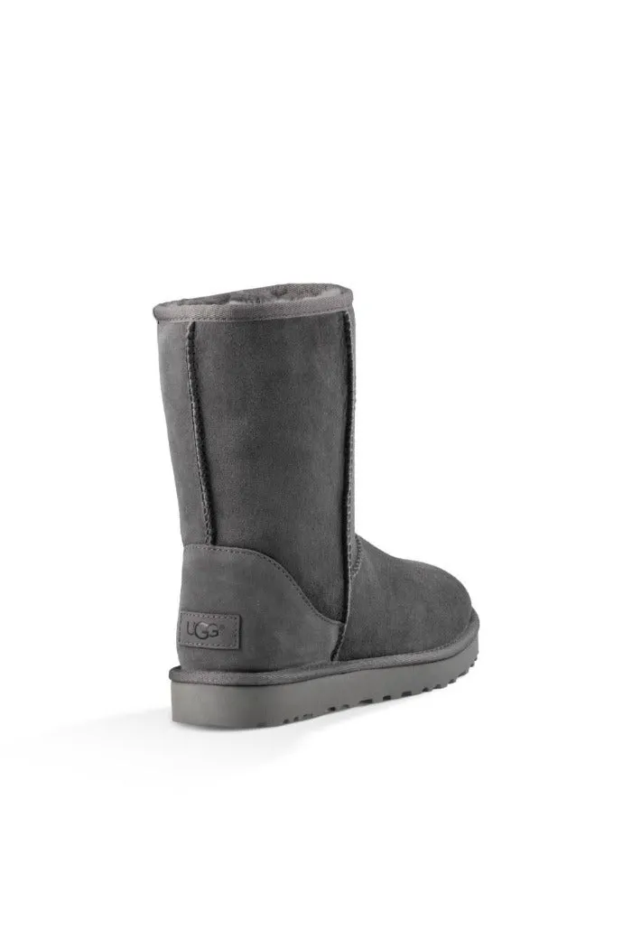 UGG Classic Short