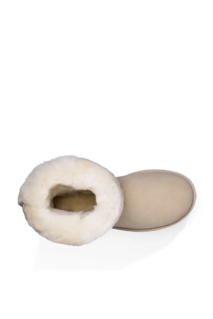 UGG Classic Short